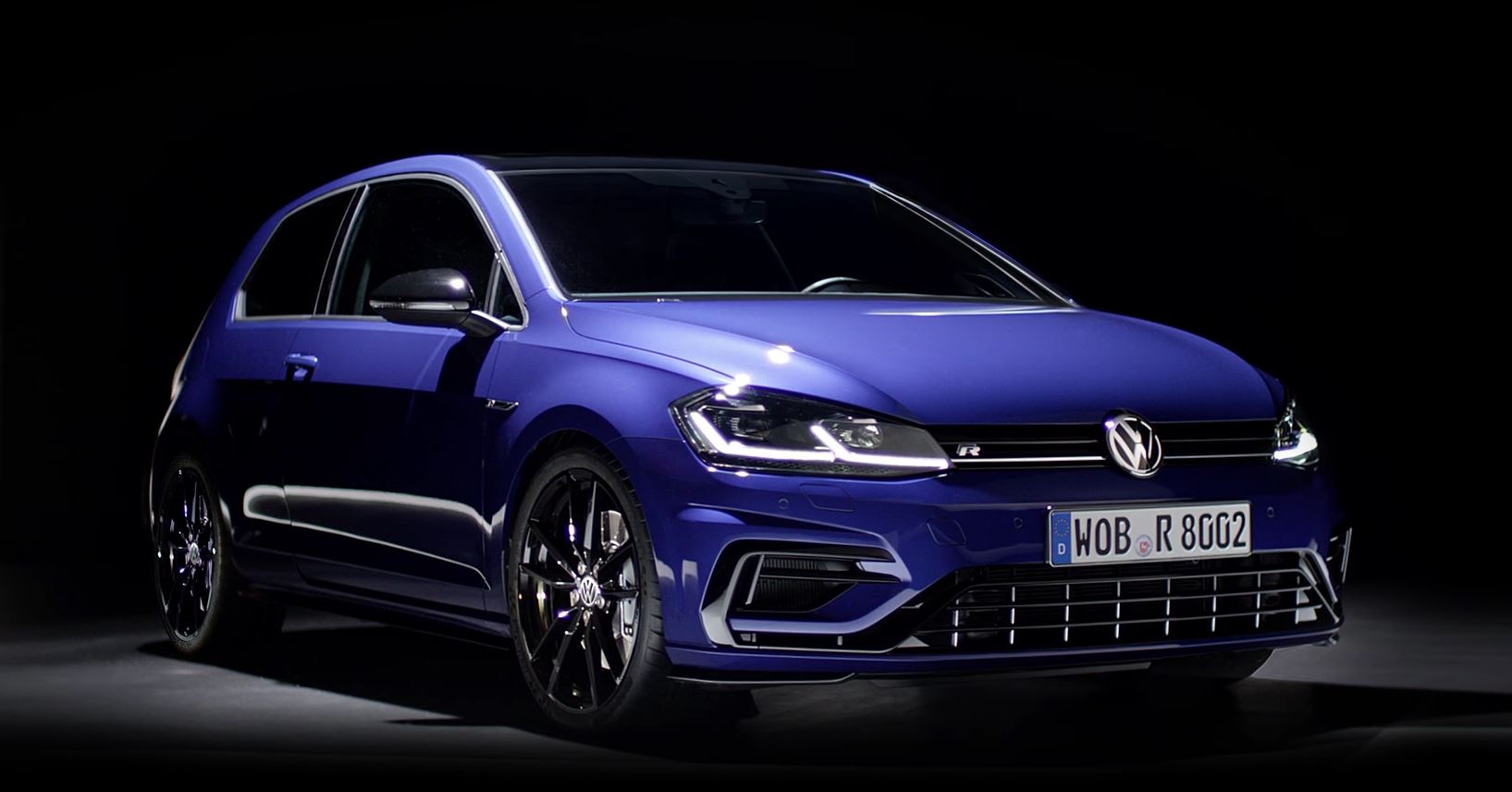 Volkswagen подготвя още по-специален Golf R Volkswagen подготвя още по-специален Golf R