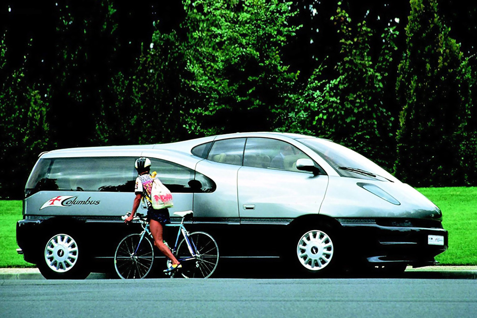 Изумителната история на италианският суперван с V12 двигател на BMW Изумителната история на италианският суперван с V12 двигател на BMW