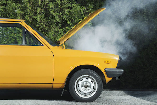 Какво се случва с двигател без масло? (Видео) Какво се случва с двигател без масло? (Видео)