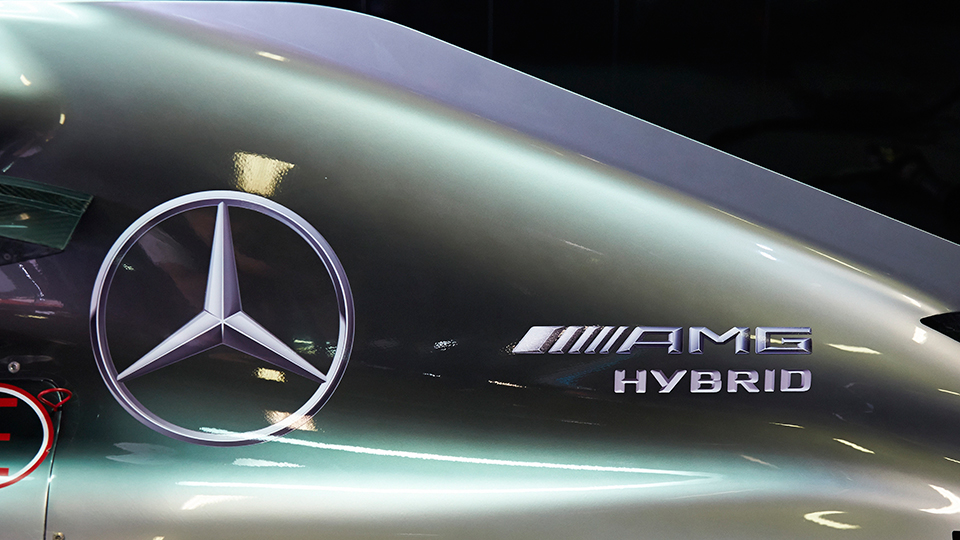 Mercedes-AMG сам ще избира купувачите на хиперколата си
