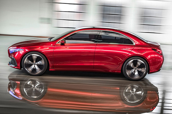 Атрактивният Mercedes Concept A Sedan дебютира в Шанхай Атрактивният Mercedes Concept A Sedan дебютира в Шанхай