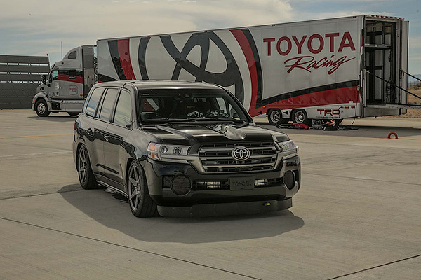 Toyota Land Cruiser стана най-бързият всъдеход в света