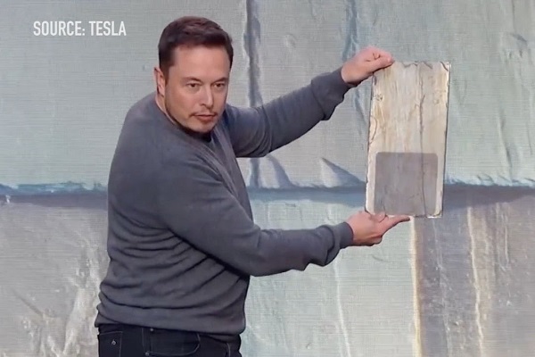 Tesla пуска на пазара нови соларни панели