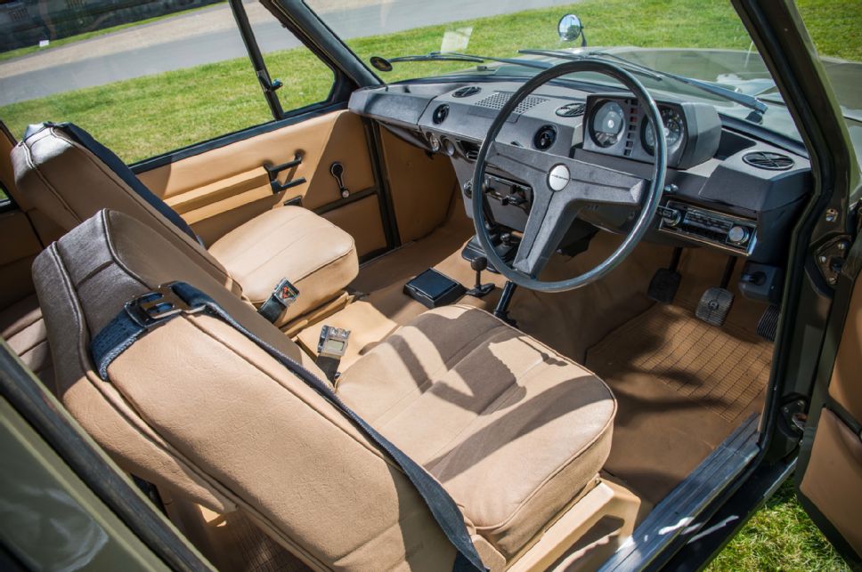 Култовата история на Range Rover (Част I) Култовата история на Range Rover (Част I)