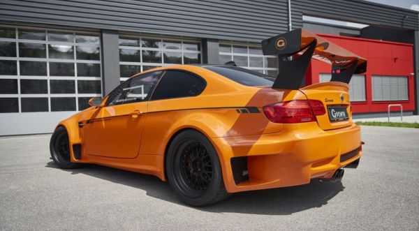 BMW M3 GT2 - 720 к.с. за 292 000 евро (ВИДЕО)