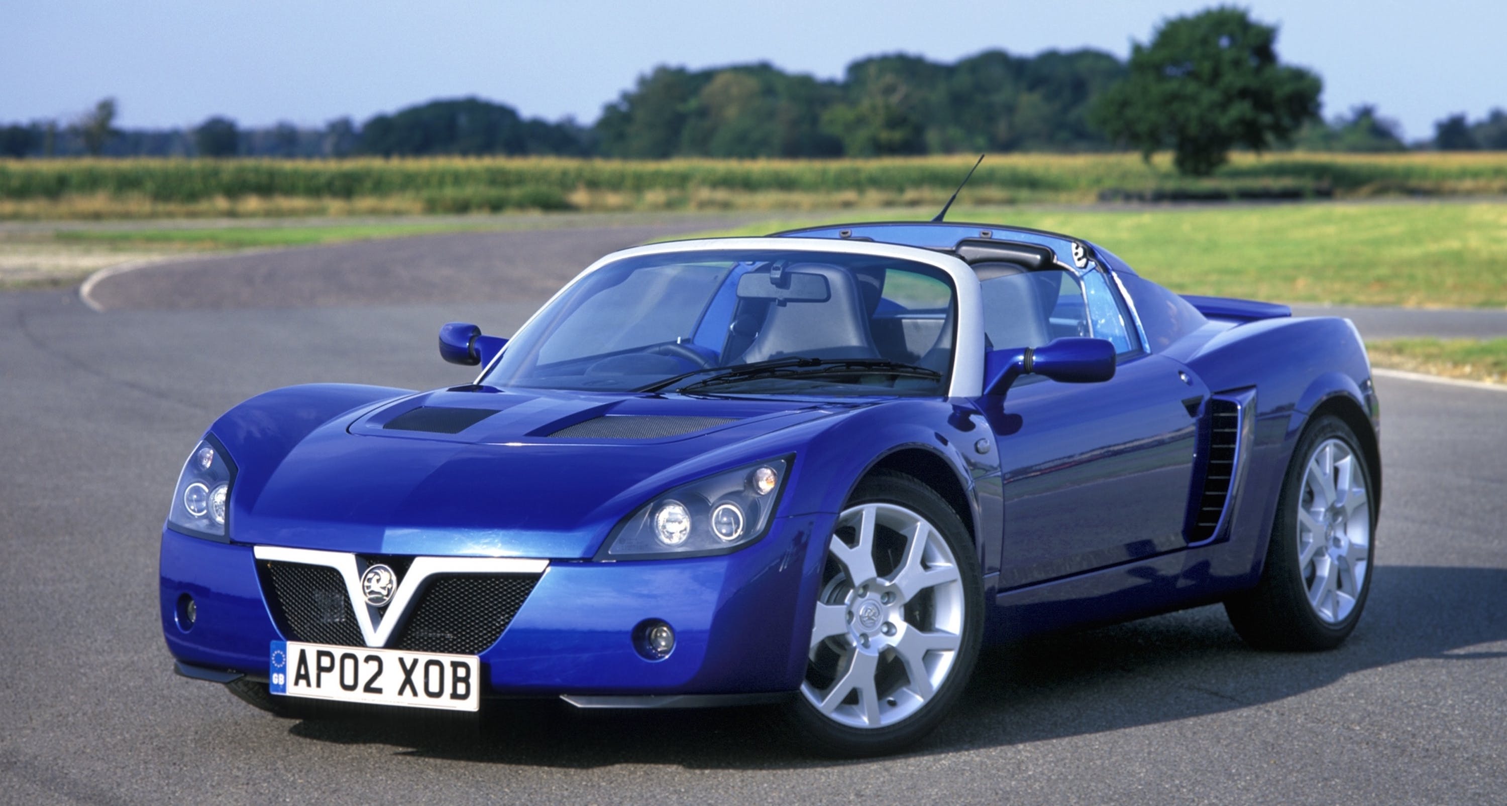 10 евтини джобни ракети със средно разположен двигател 10 евтини джобни ракети със средно разположен двигател