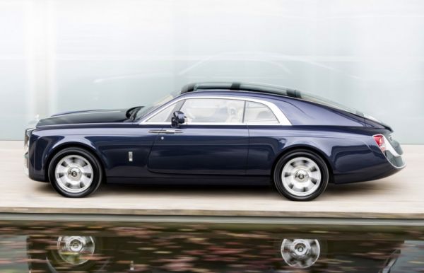 Rolls-Royce направи най-скъпата нова кола в историята