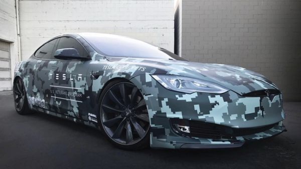 Tesla посвети специален Model S на военни ветерани