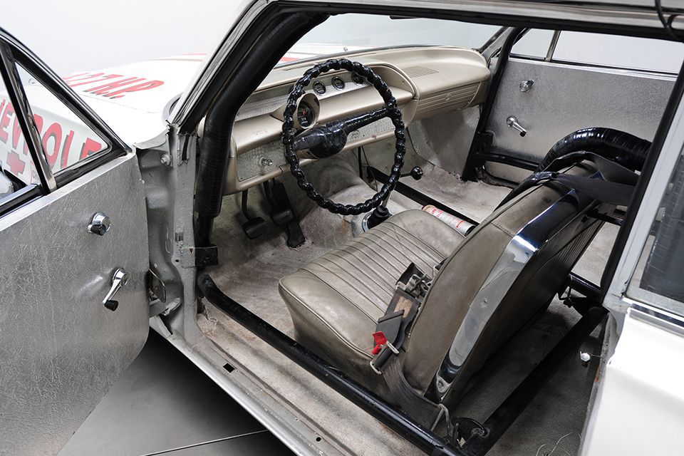 Как се промени състезателният волан през годините
Как се промени състезателният волан през годините