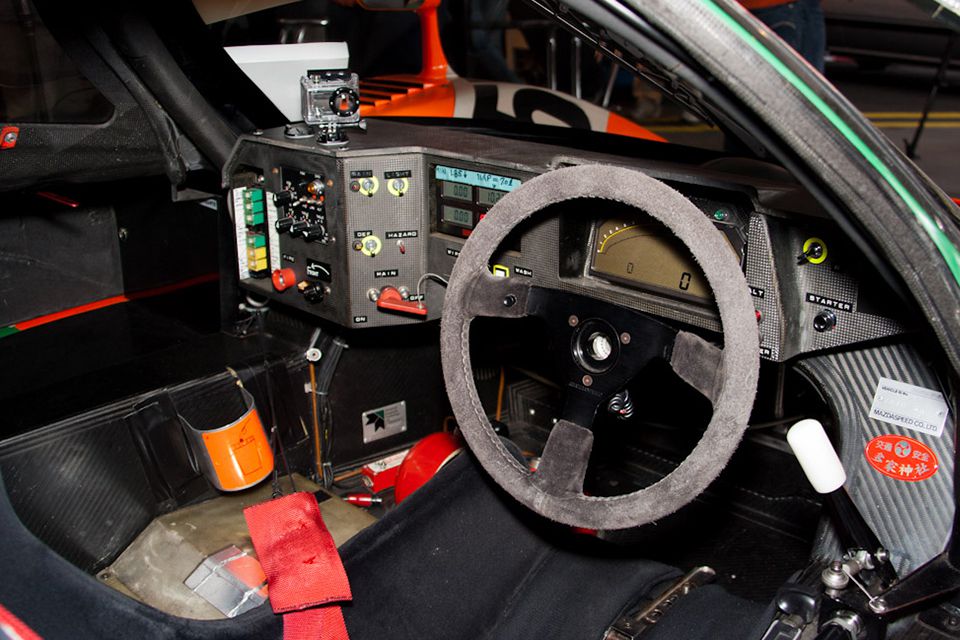 Как се промени състезателният волан през годините
Как се промени състезателният волан през годините