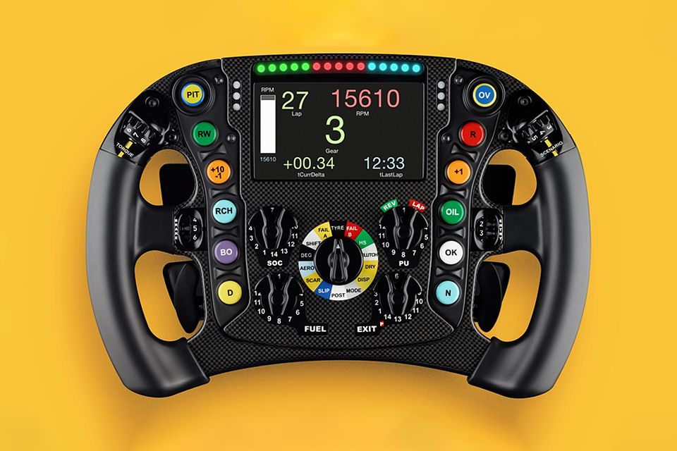 Как се промени състезателният волан през годините
Как се промени състезателният волан през годините