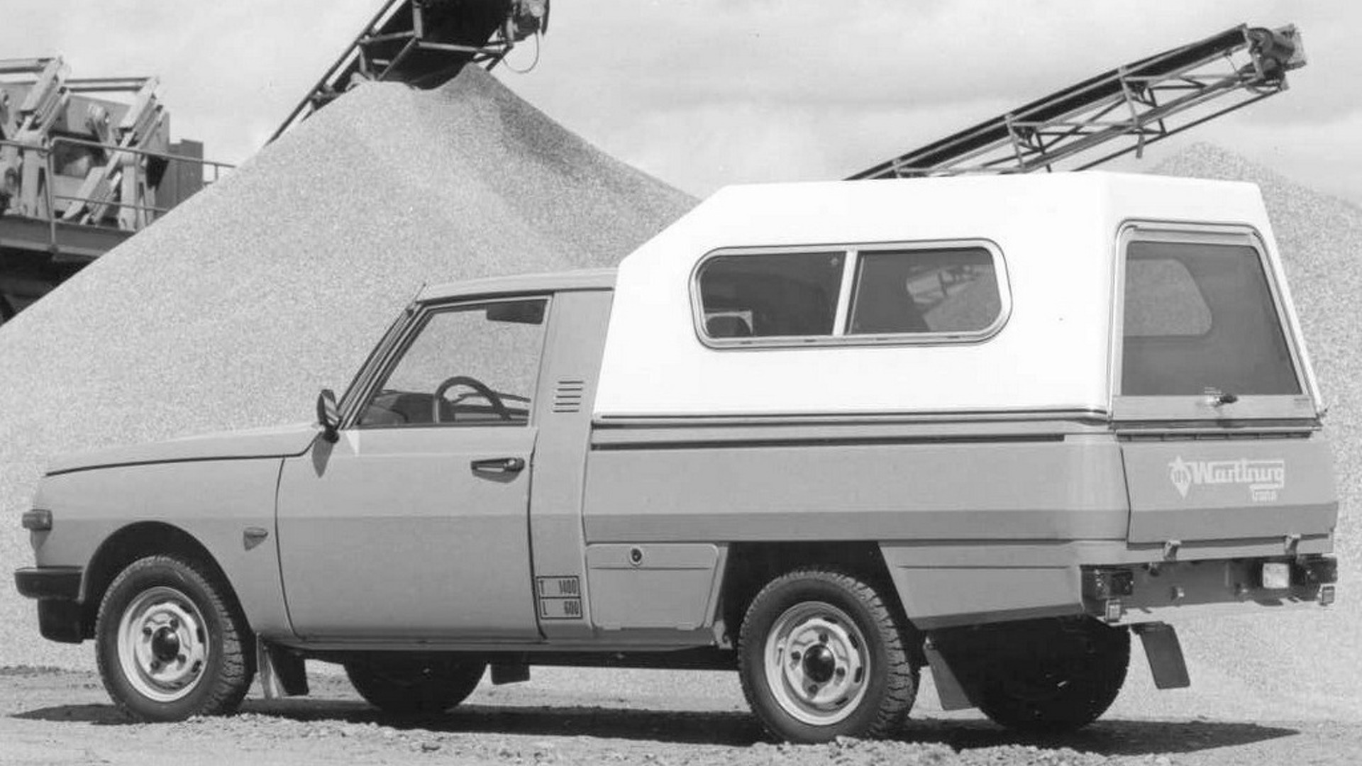 Съветски герои: Wartburg 353 Съветски герои: Wartburg 353