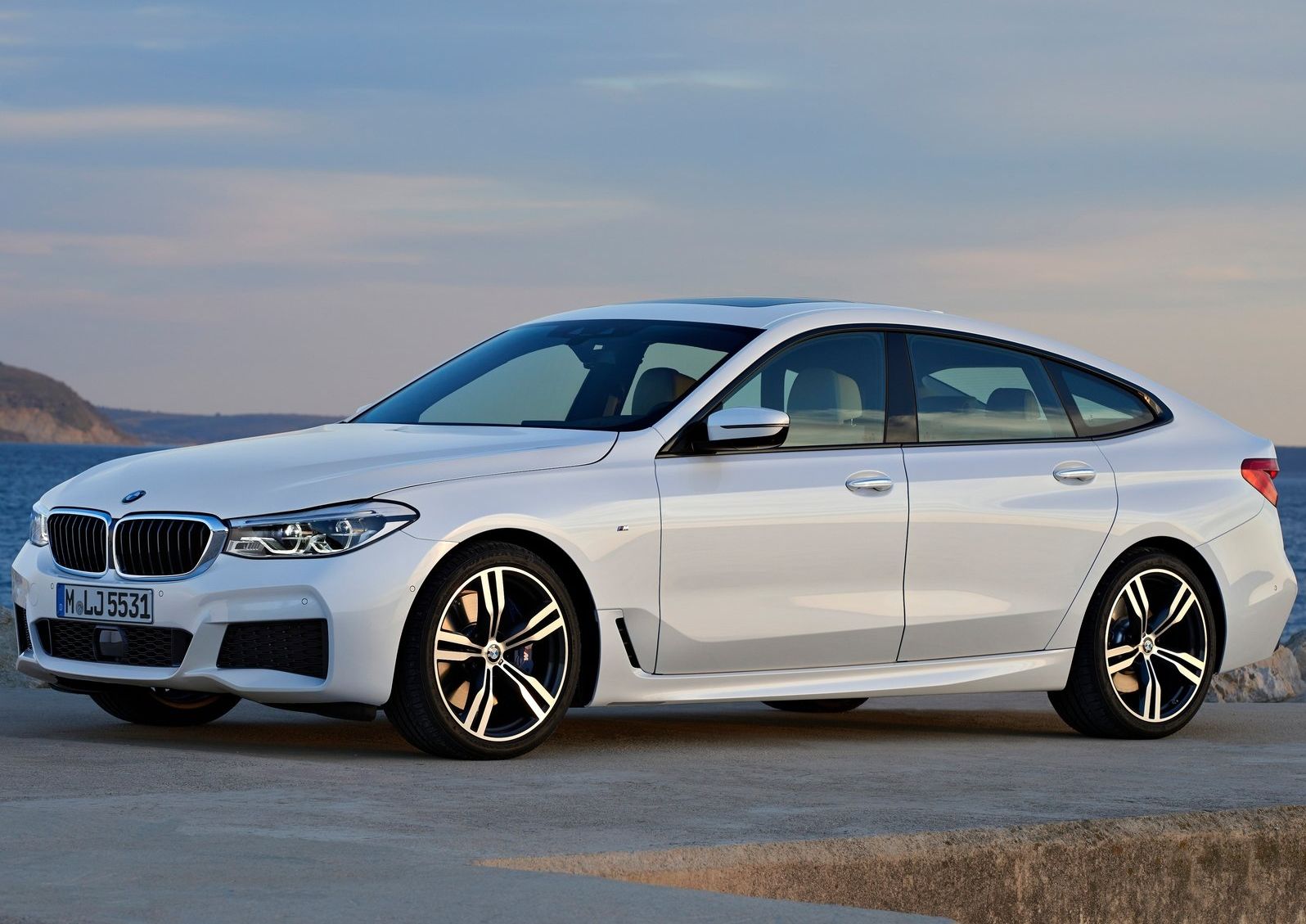 BMW представи новото 6-Series GT