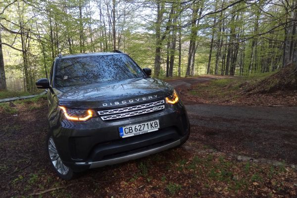 Приключение с масаж: тестваме новия Land Rover Discovery