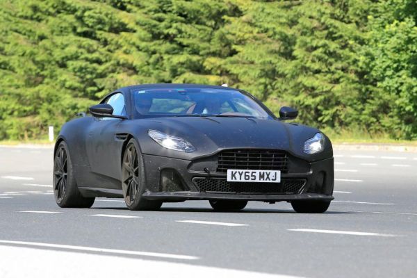 Aston Martin тества топ-версията на DB11