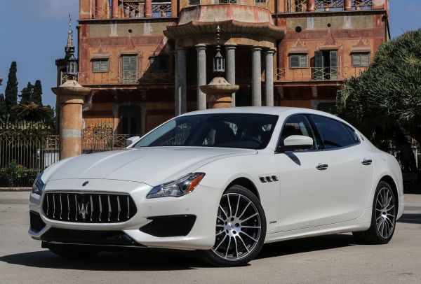 Всички модели на Maserati стават хибриди до 2 години