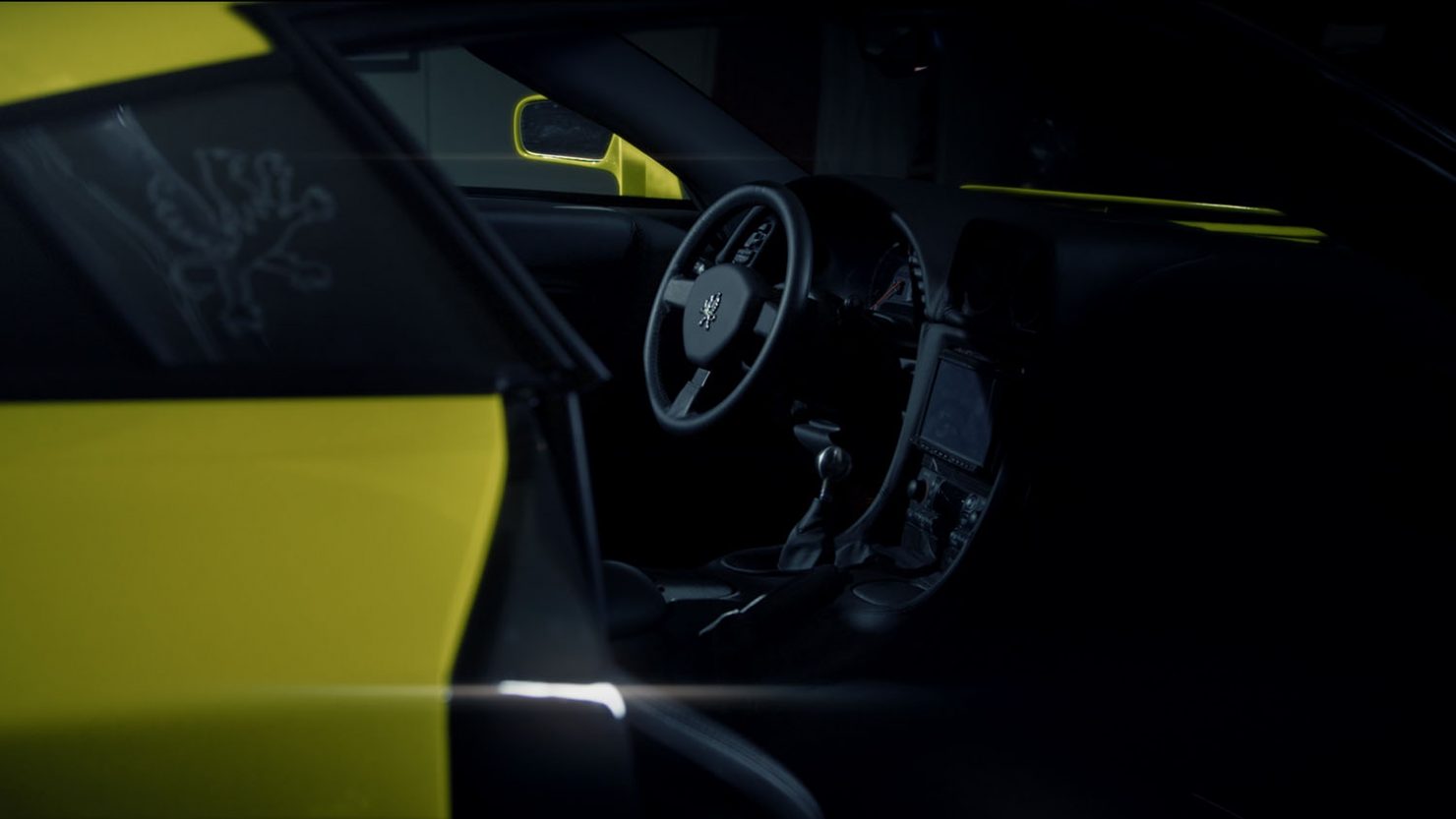 Iso Grifo 90: Жълт италиански звяр с двигател на Corvette Iso Grifo 90: Жълт италиански звяр с двигател на Corvette