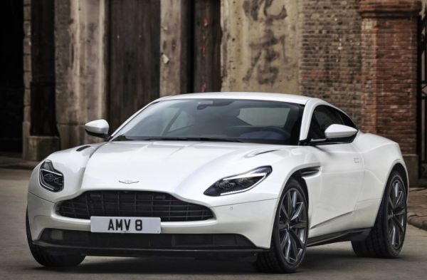 Aston Martin залага все повече на електричеството