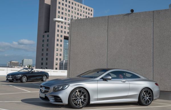 Mercedes-Benz обнови S-Class купе и кабриолет
