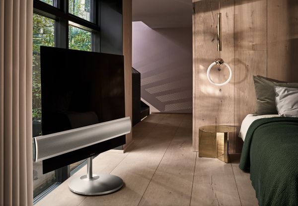 Bang&Olufsen представи новия си зашеметяващ телевизор BeoVision Eclipse