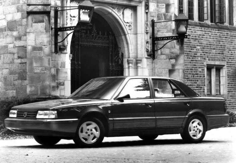 10 забравени автомобилни марки, които се провалиха в Америка 10 забравени автомобилни марки, които се провалиха в Америка