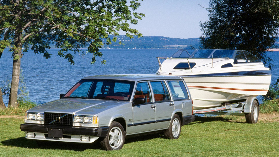 Volvo 740: Най-сигурният автомобил на своето време (ВИДЕО)
Volvo 740: Най-сигурният автомобил на своето време (ВИДЕО)