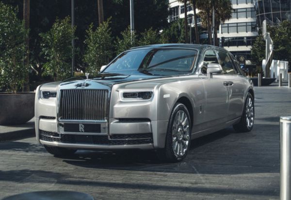 Rolls-Royce обяви какво никога няма да сложи на автомобилите си