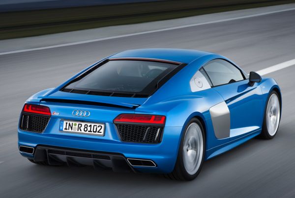 Audi слага кръст на V10 и V12 двигателите