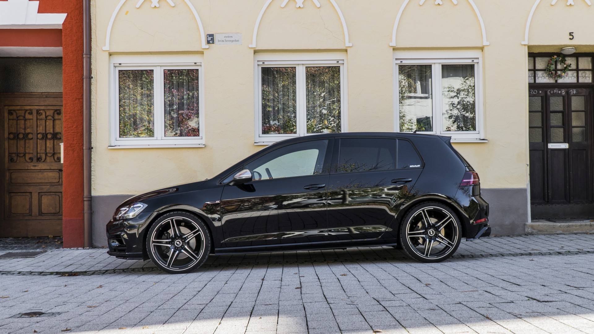 ABT представи Golf R с 400 ABT представи Golf R с 400