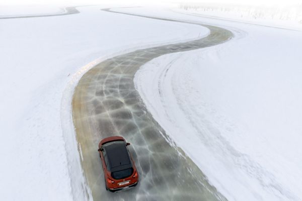 10 правила за шофиране през зимата