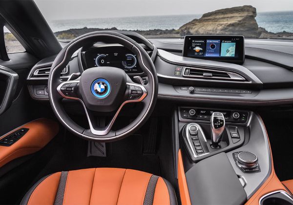 BMW представи роудстъра i8