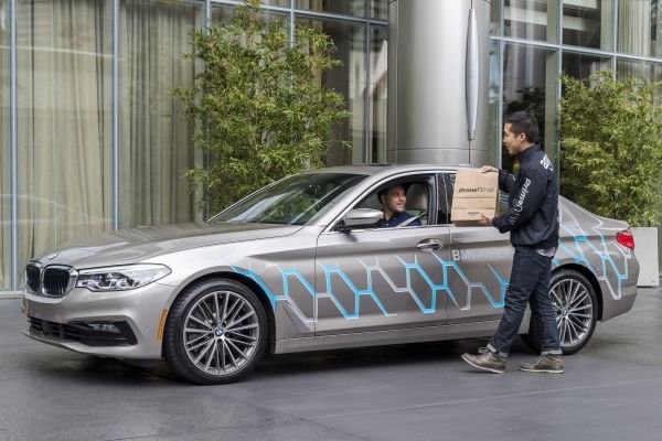 BMW строи трасе за автономни автомобили в Чехия