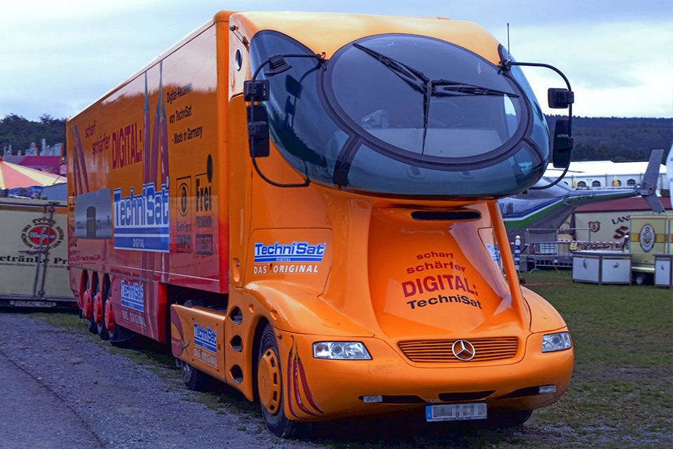 10-те най-футуристични камиона 10-те най-футуристични камиона