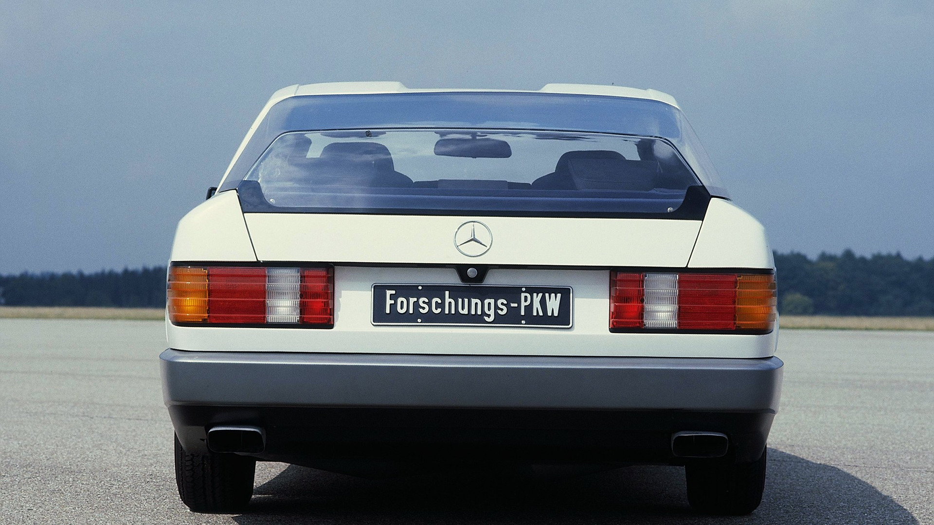 Историята на налудничавия Mercedes Auto 2000 Историята на налудничавия Mercedes Auto 2000