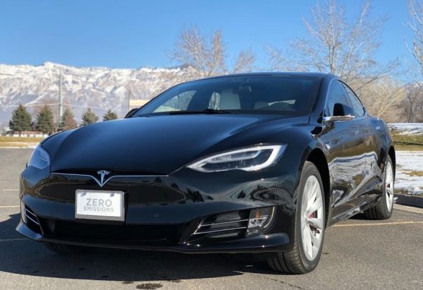 Tesla Model S стана и най-бързият брониран електромобил (ВИДЕО)