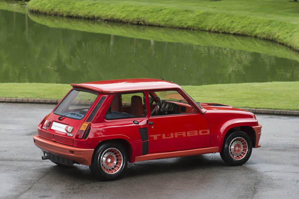 Продава се: Renault 5 Turbo, карано от Енцо Ферари