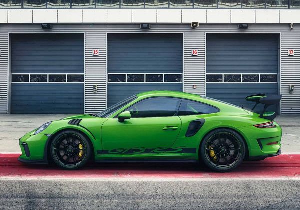 Обновеното Porsche 911 GT3 RS – 520 к.с. и 3,2 секунди от 0 до 100 км/ч
