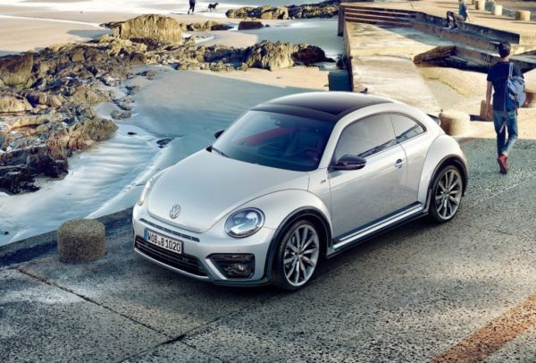 Volkswagen „погребва” New Beetle