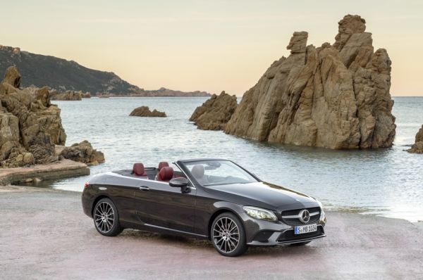 Двувратите Mercedes C-Class станаха хибриди с 1,5-литров мотор