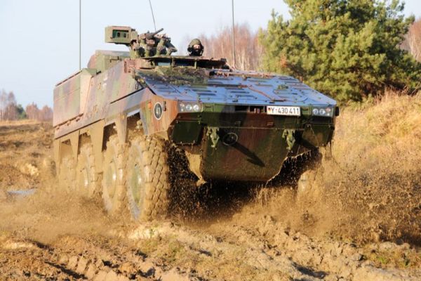 Това ли ще е следващата бойна машина на българската армия?
