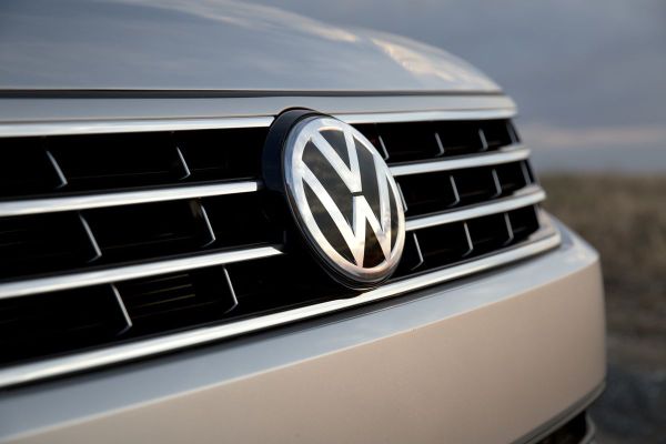 Volkswagen повече не иска да бъде „прекалено немски”
