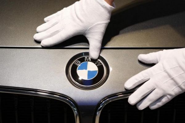 BMW прибира в сервизите 69 модела