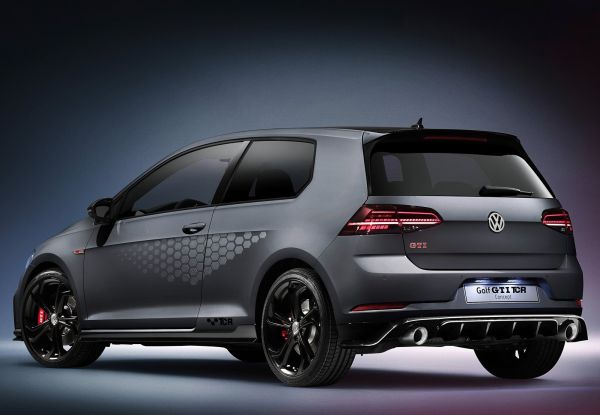Volkswagen показа най-бързия сериен Golf GTI