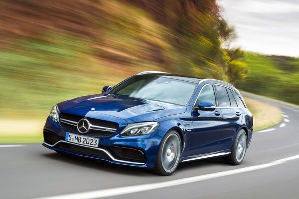 Mercedes-Benz ще предложи всъдеходно комби C-Class