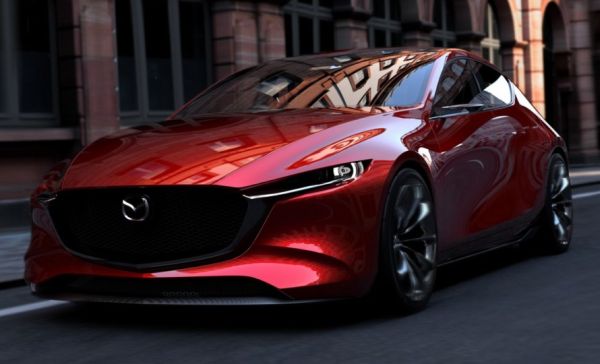 Mazda готви премиерата на следващата „тройка”