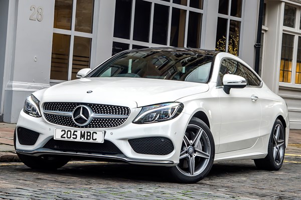 Германия глобява Mercedes с 3.75 млрд. евро?