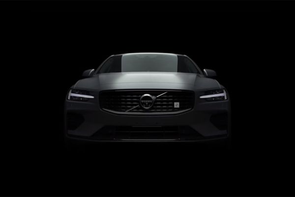 Volvo показа какво ще е новото S60 (ВИДЕО)