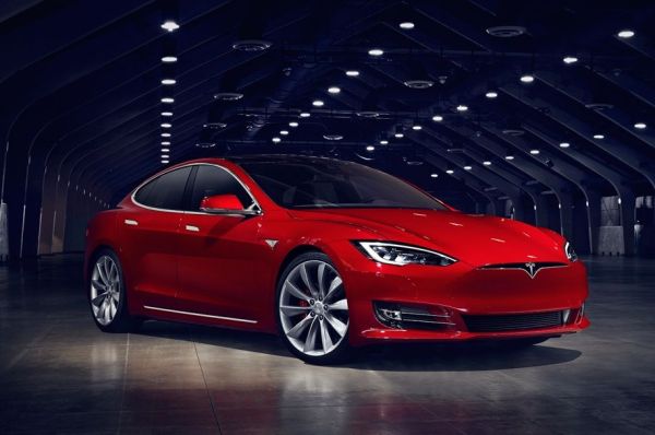 Tesla се отказа от проверка на спирачките на Model 3
