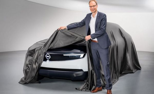 Opel загатна новото си лице (ВИДЕО)