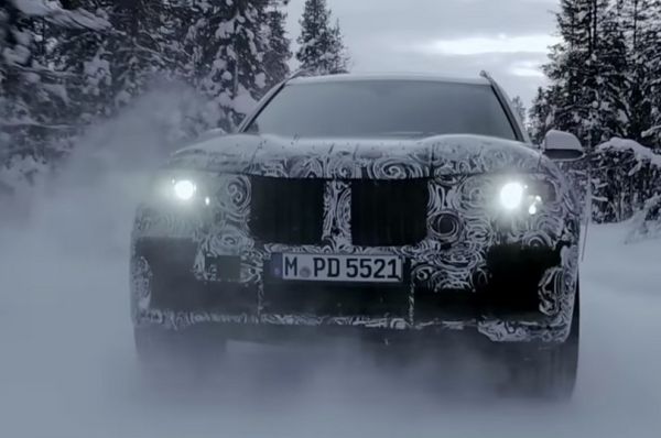 BMW показа как се тества X7 (ВИДЕО)